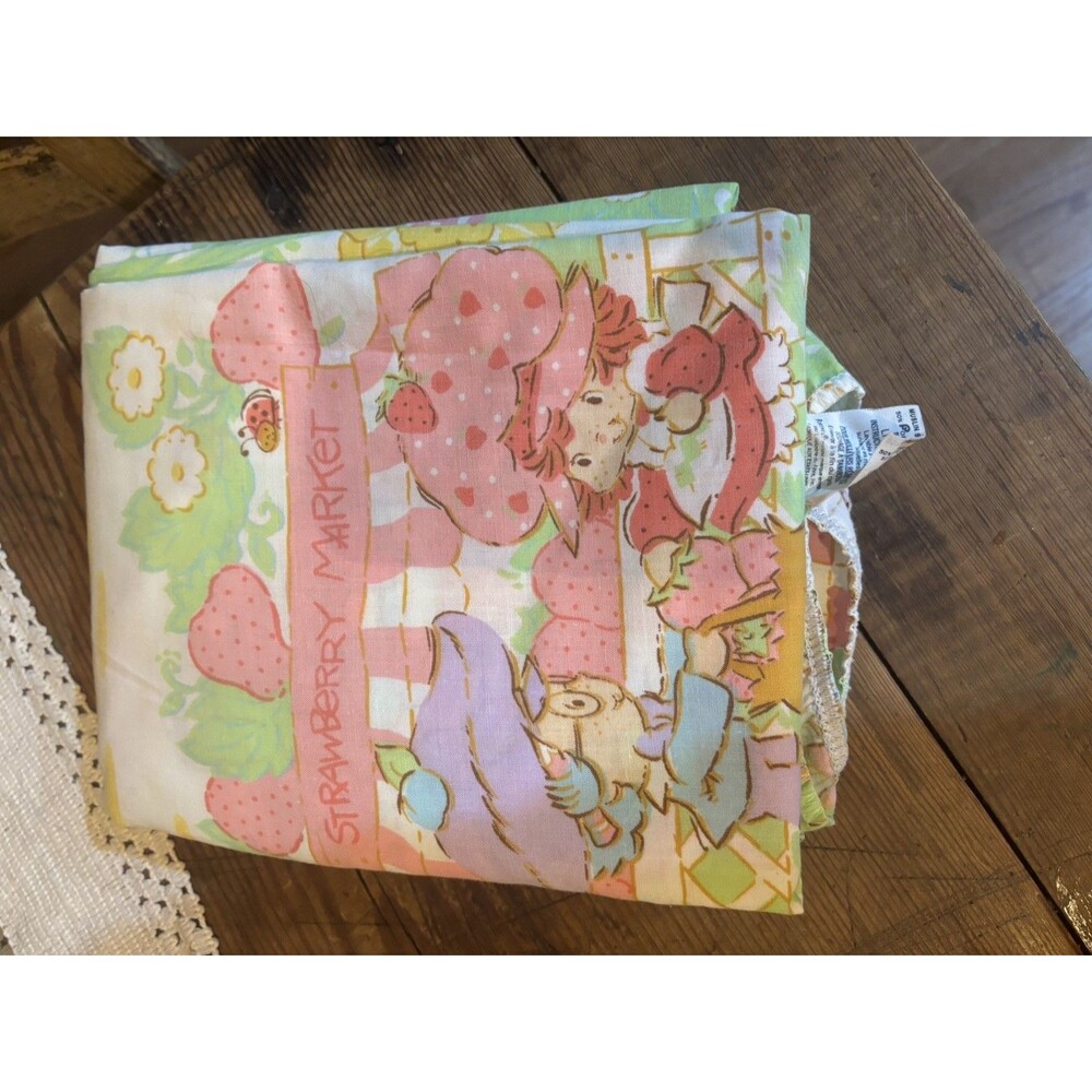 Vintage 1980s Strawberry Shortcake Twin Sheet 5 PC Set American Greetings READ